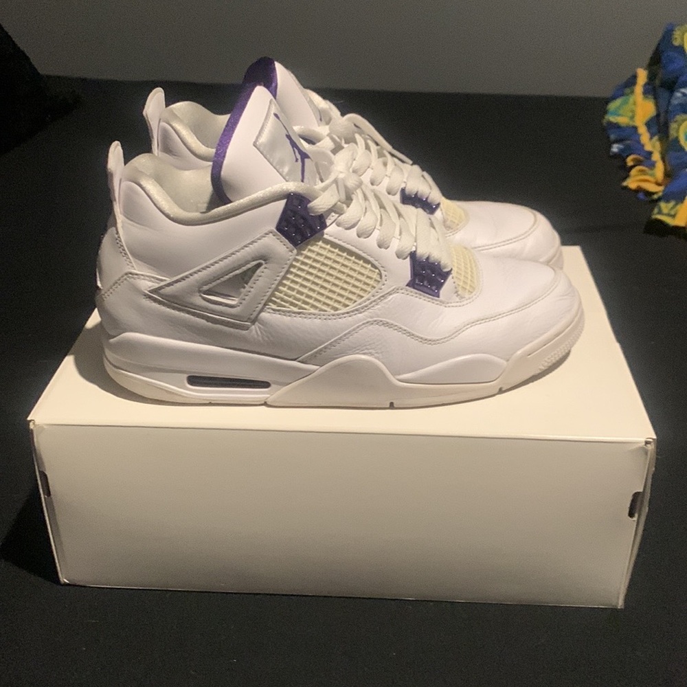 Jordan 4 metalic purple